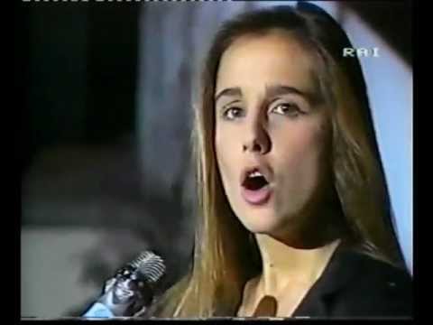 GIORGIA FIORIO - Se Ti Spogli (Festival Di Sanremo 1984)