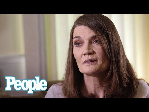 &#039;The Glass Castle&#039; Author Jeannette Walls Talks Writing Her Real-Life Story | People NOW | People