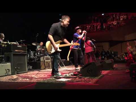 Ben Harper &amp; The Innocent Criminals &quot;With My Own Two Hands&quot; live @ Rome