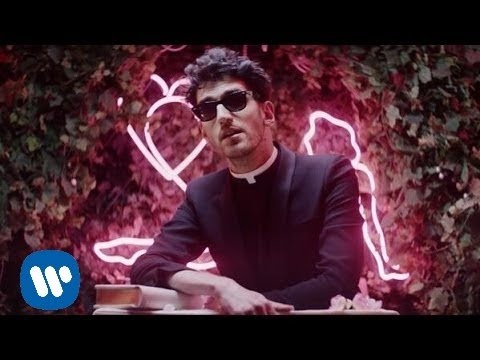 Chromeo - Jealous (I Ain&#039;t With It) [Official Video]