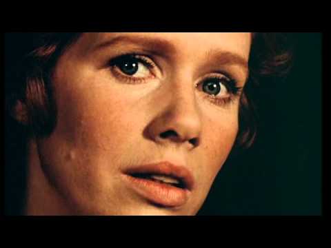 Sussurri e grida (Ingmar Bergman) - Dialogo allo specchio