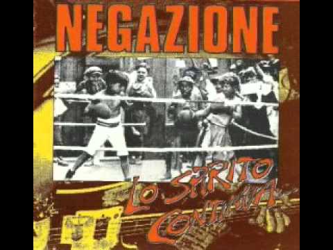 Negazione, Diritto contro un muro (with lyrics)