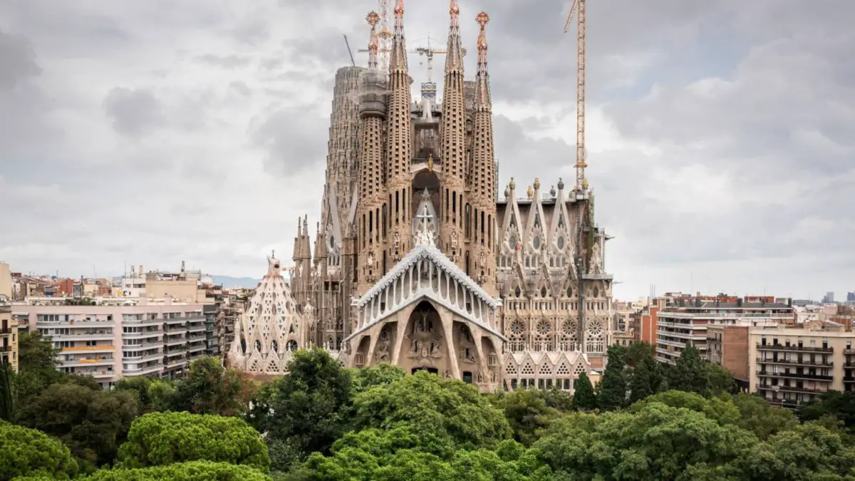 La Sagrada Familia: Storia E Significati Di Un Progetto Immenso ...