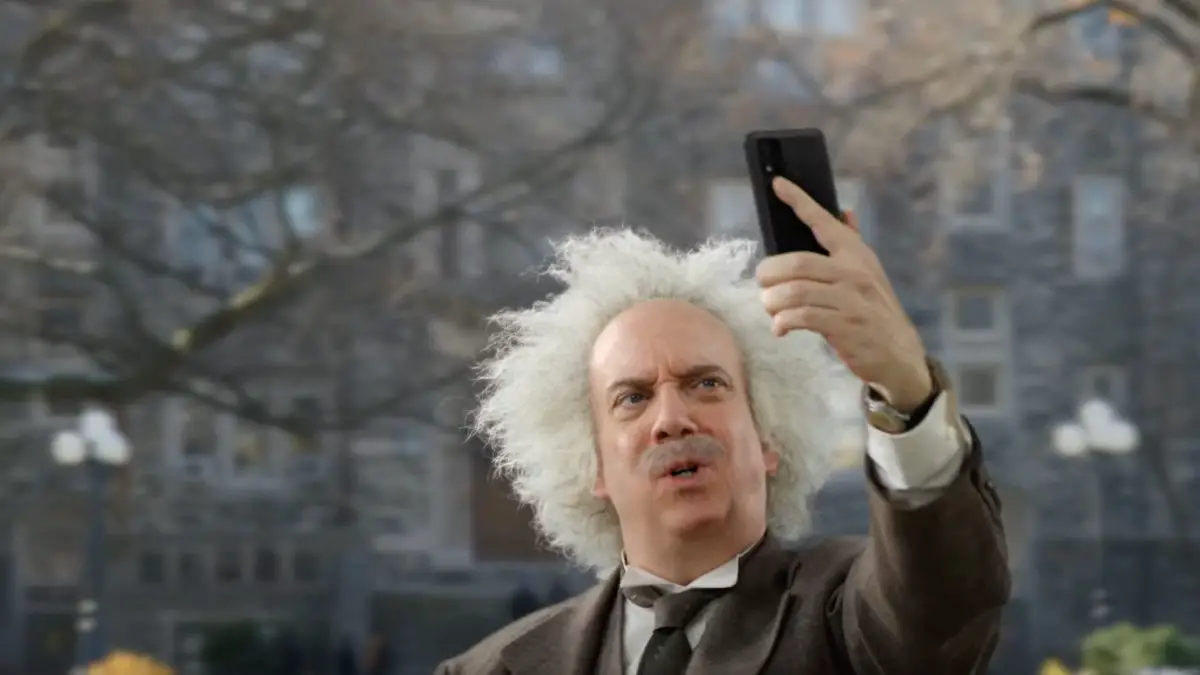 Paul Giamatti is Einstein in the Verizon commercial Auralcrave