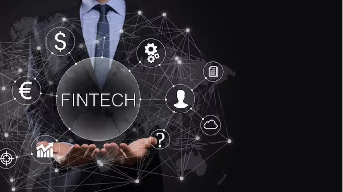 The Rise Of Fintech: Revolutionizing The Financial Industry - Auralcrave