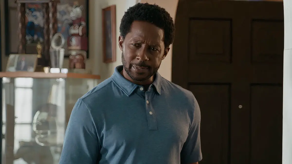 Football player Desmond Howard in the Geico commercial Auralcrave