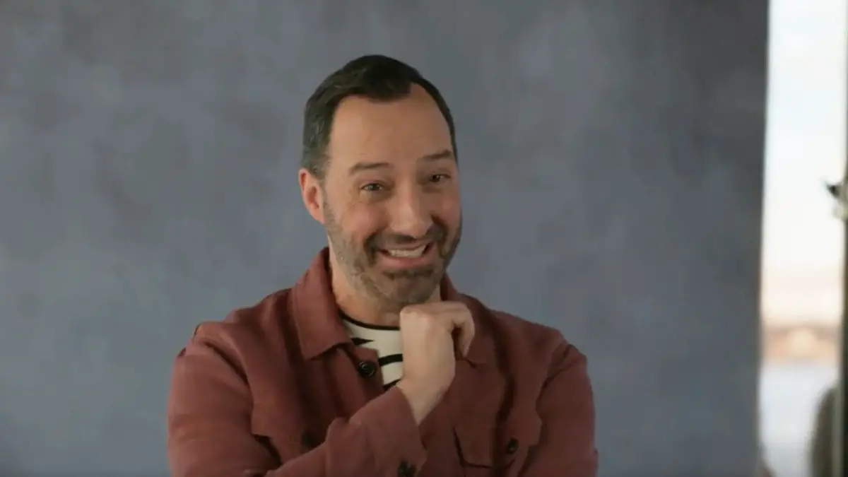 Tony Hale is the actor in the 2024 Verizon commercial Auralcrave